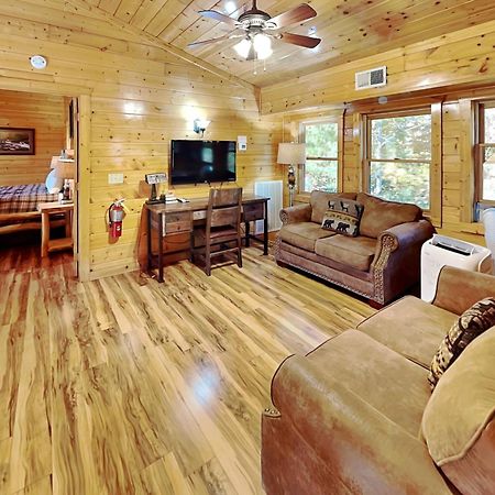 Dreamscapes Villa Gatlinburg Bagian luar foto
